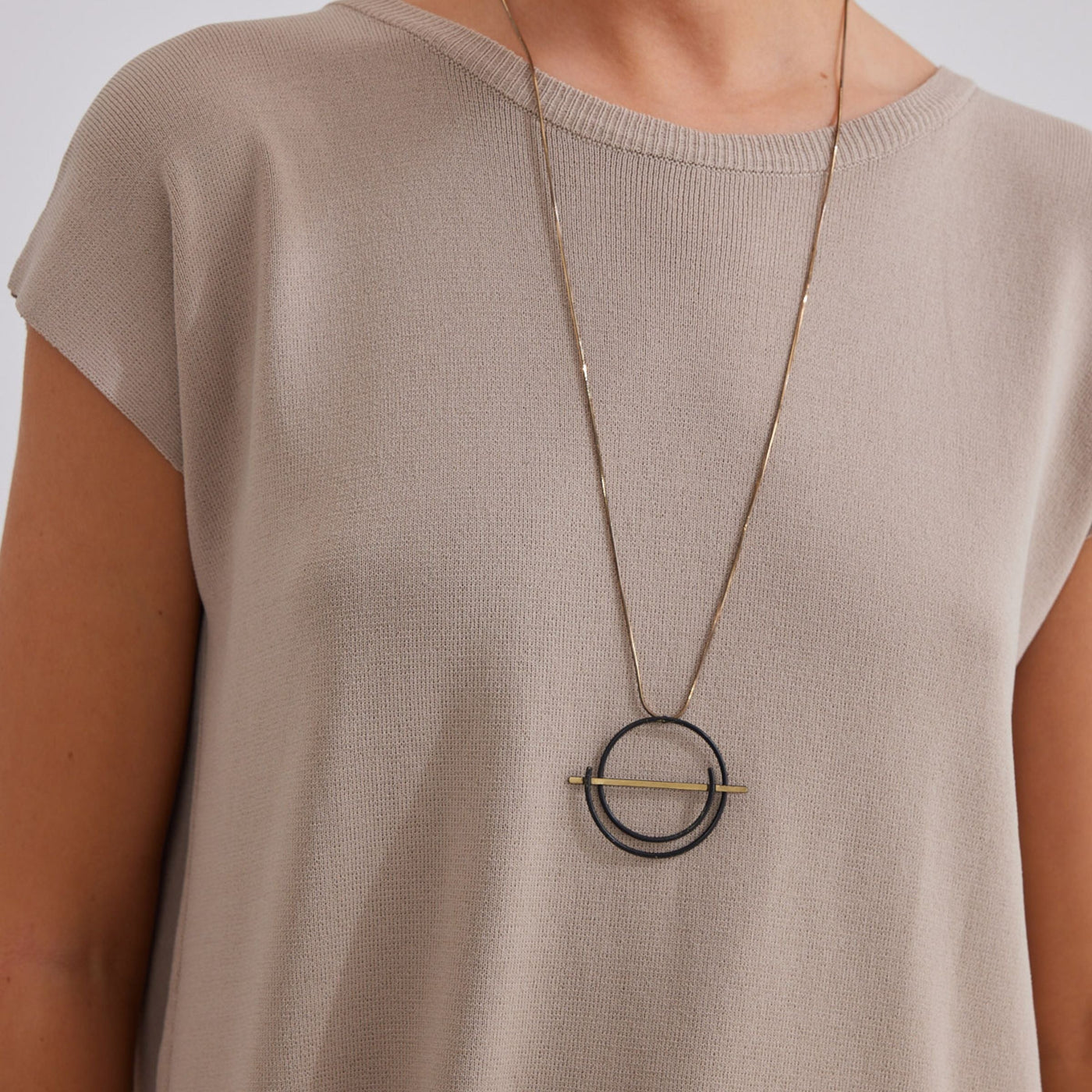 Tenille Necklace Black & Gold