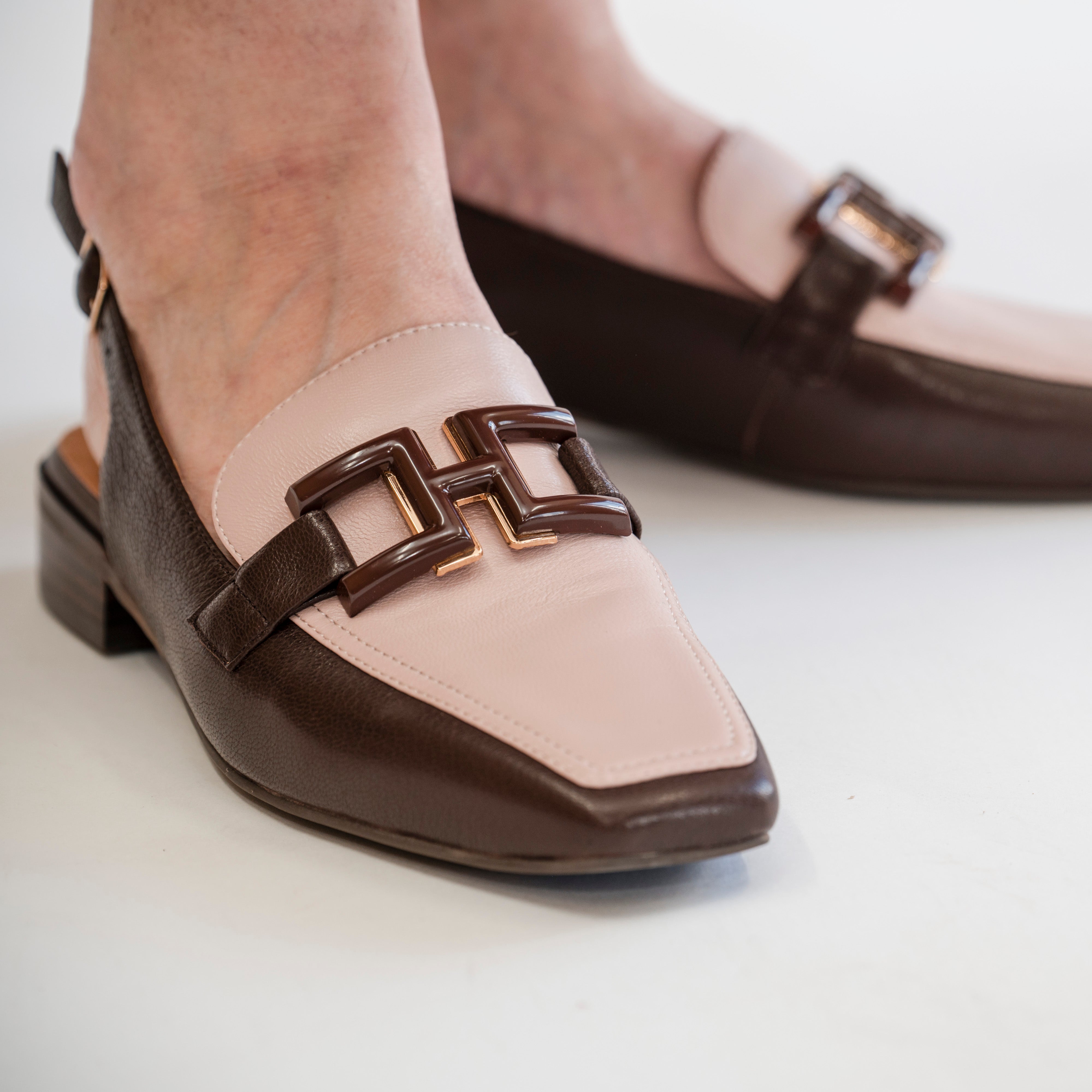 Shake Brown Pink