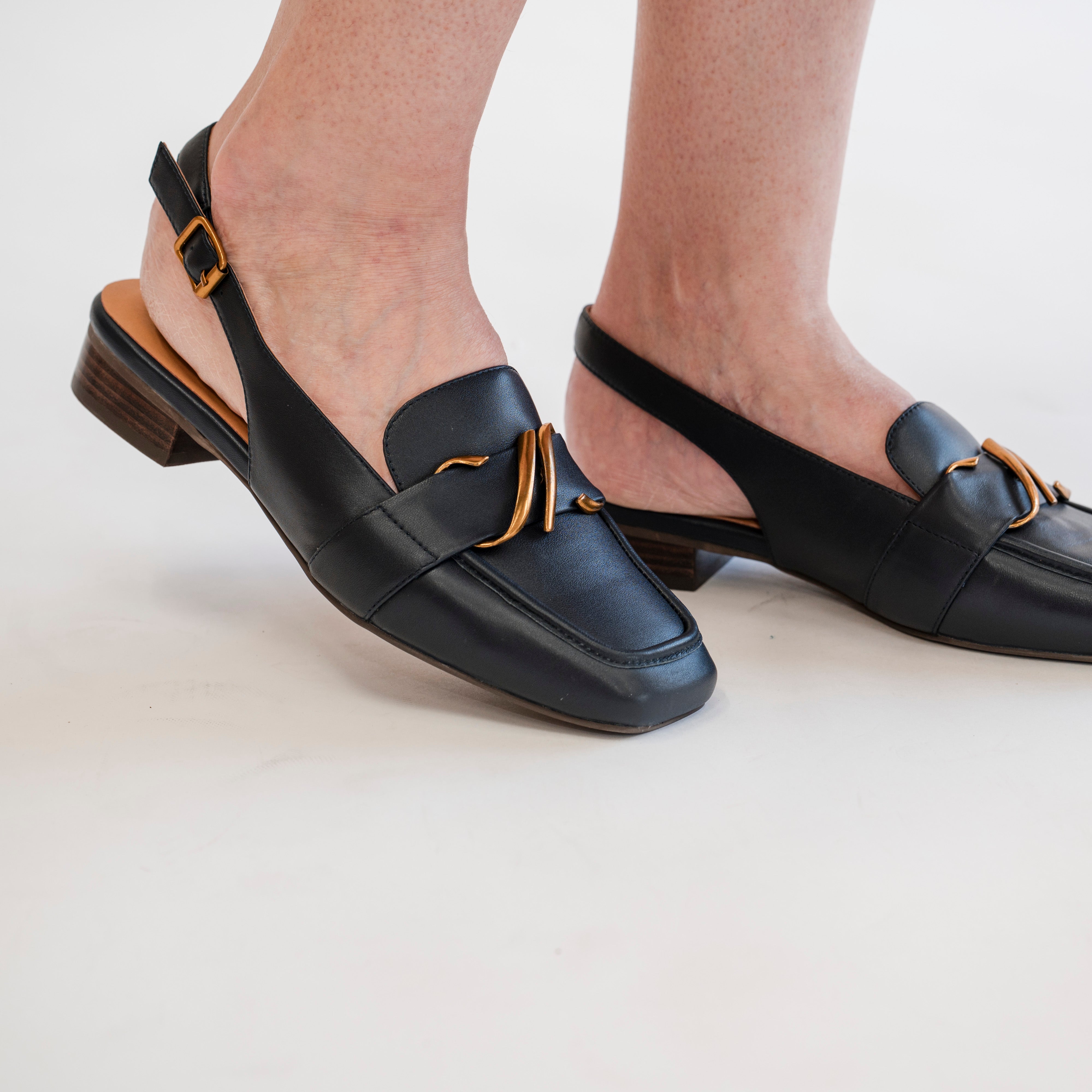 Sheri Navy