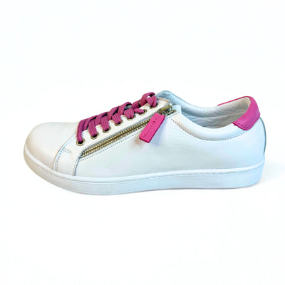 Token Fresh White Fuchsia