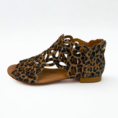 Pietro Camel Leopard