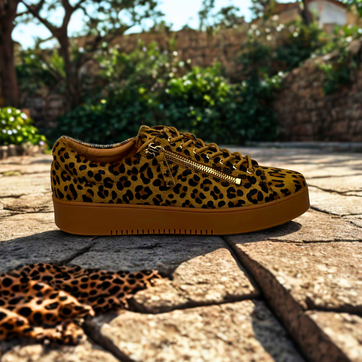 Laila Tan Leopard