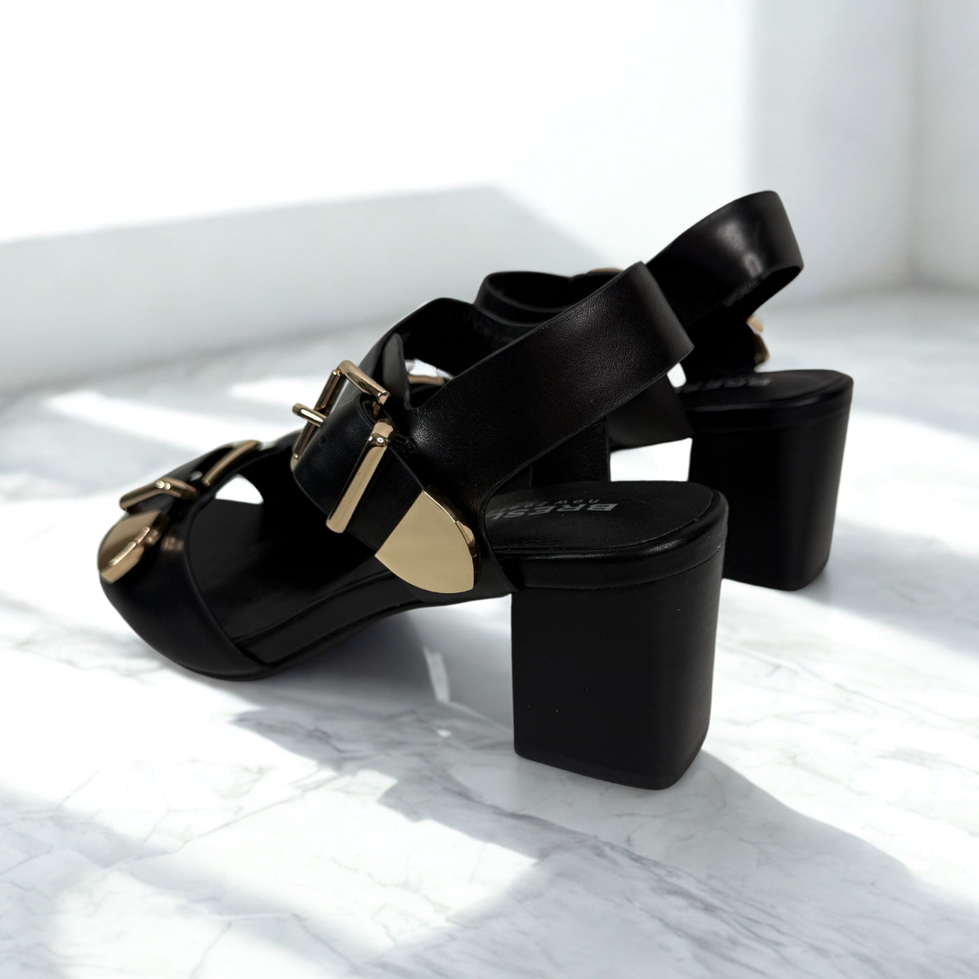 Arcade Black