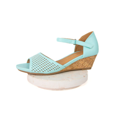 Finesse Aqua