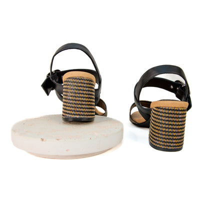 Sway Black Raffia