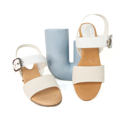 Sway White Raffia
