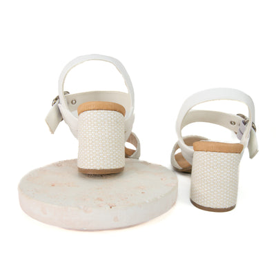 Sway White Raffia