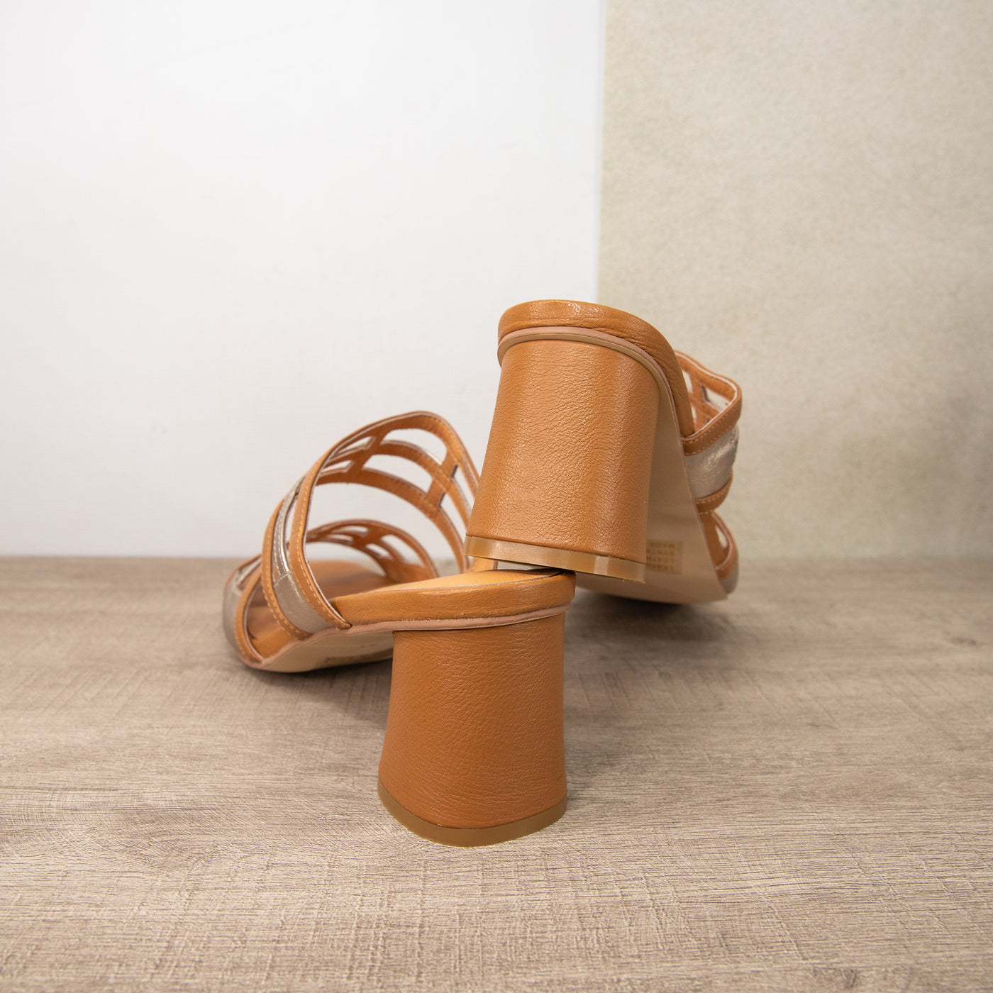 Paddington Coconut Gold