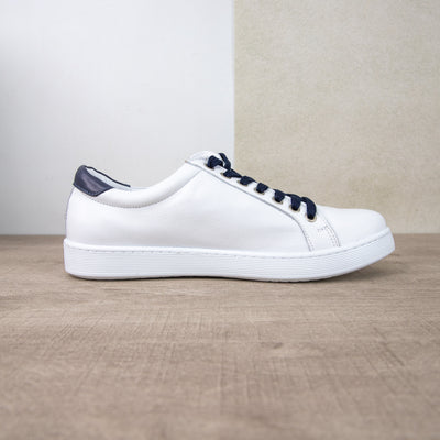 Token Fresh White Navy