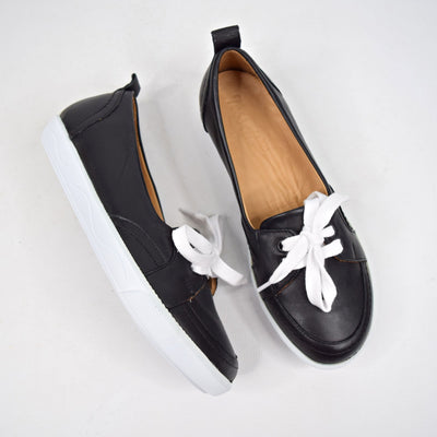 Blinky Black