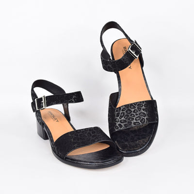 Dariana Black Leopard