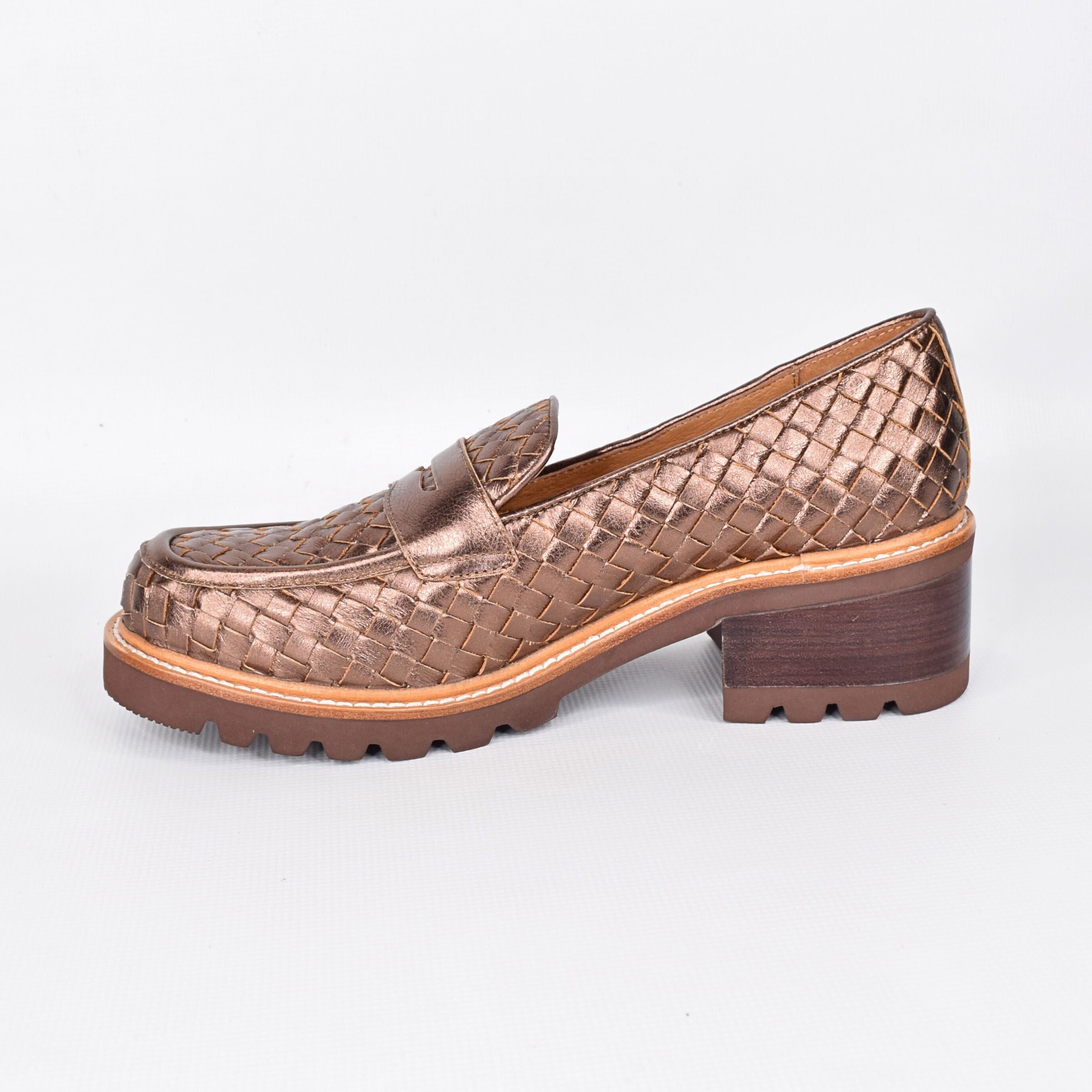 Dollop Bronze