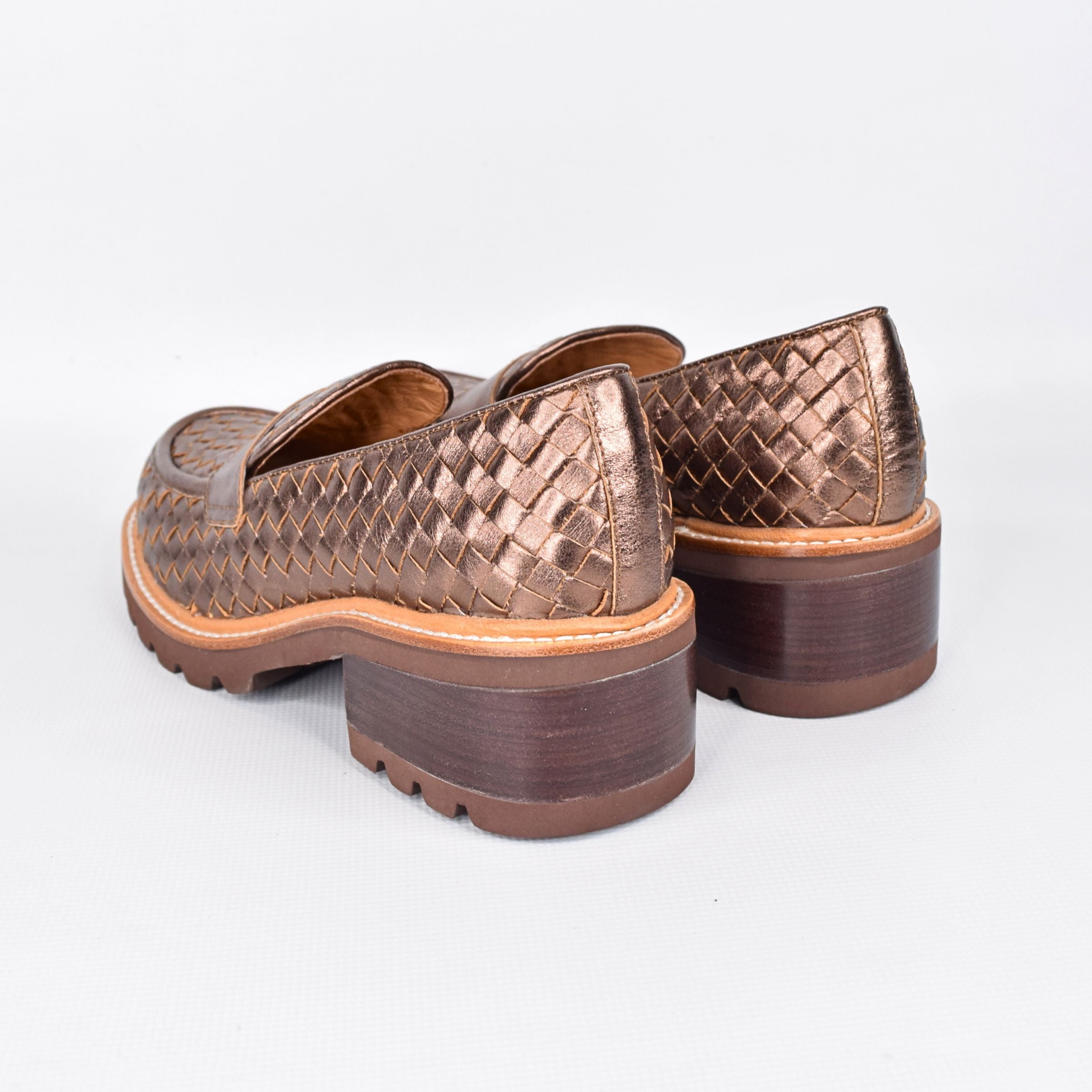 Dollop Bronze