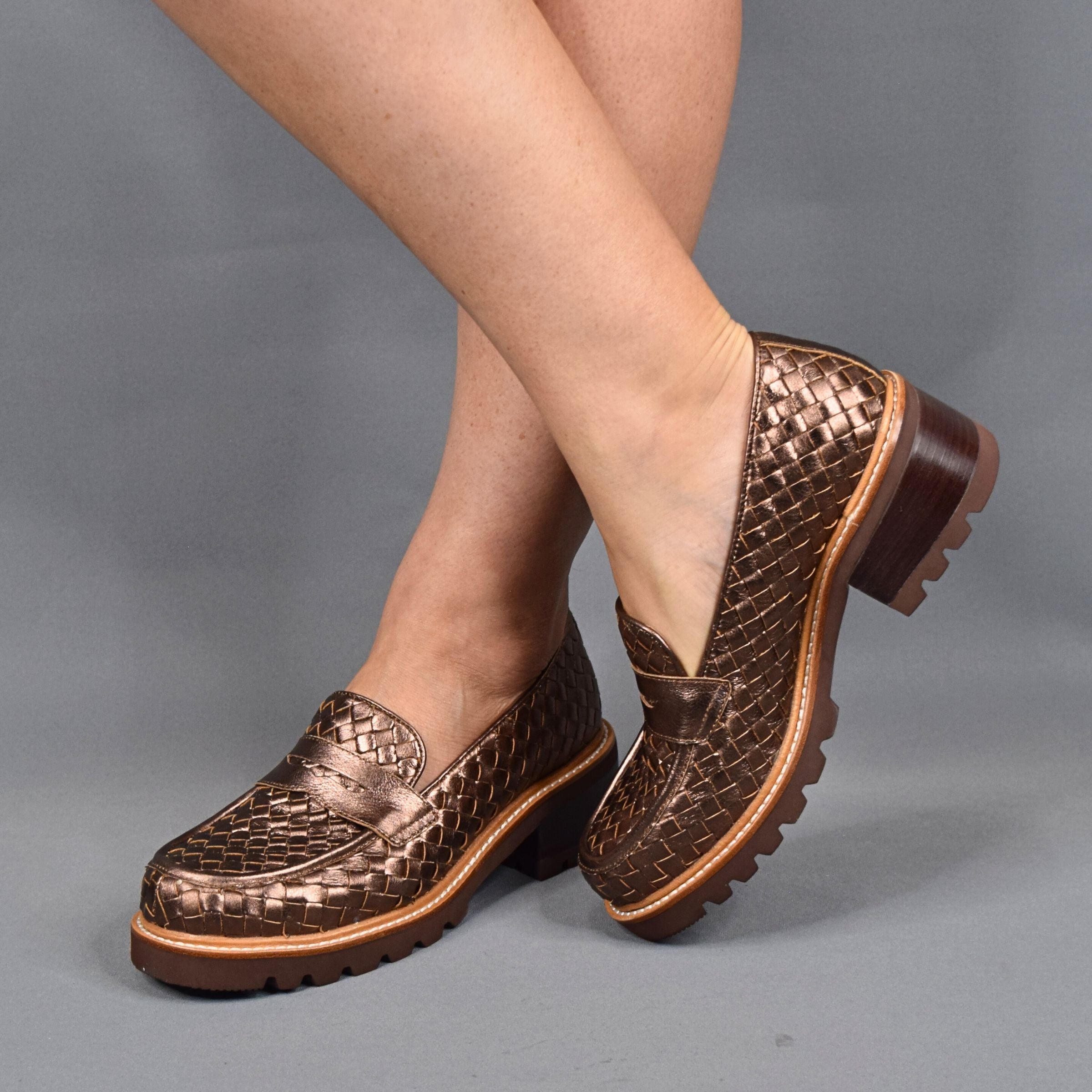 Dollop Bronze