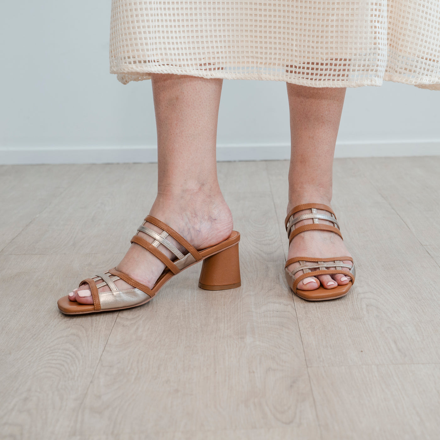 Paddington Coconut Gold