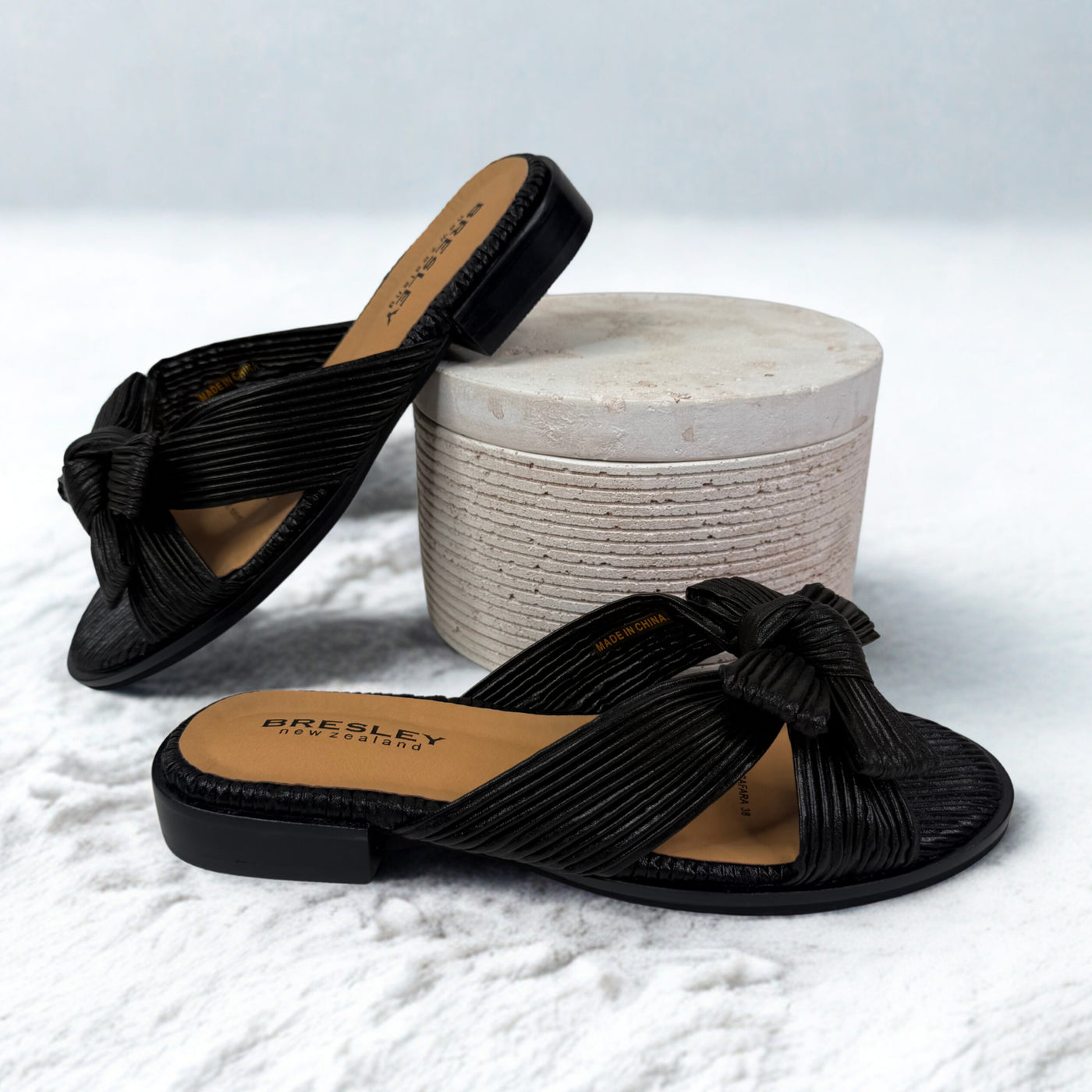 Safara Black
