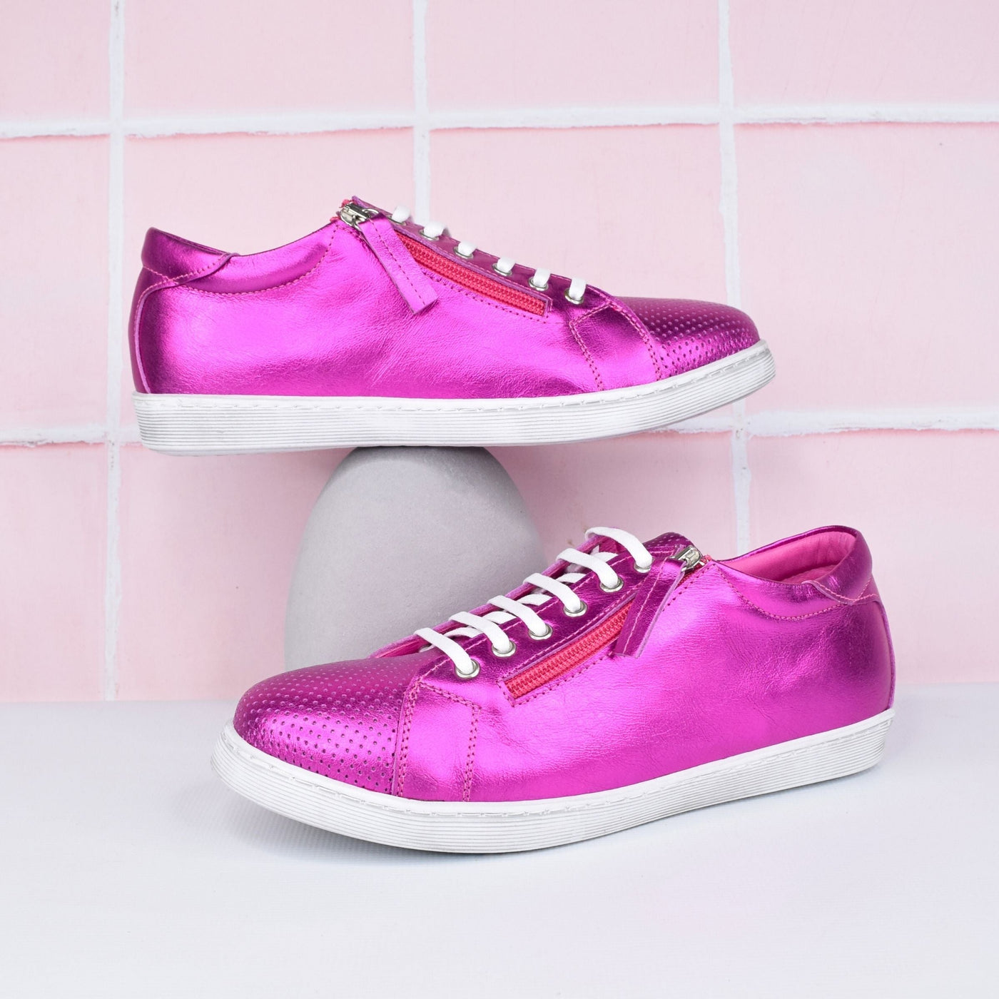 Tommie Fuxia Metallic