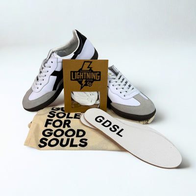 Crossroads White Black Leather