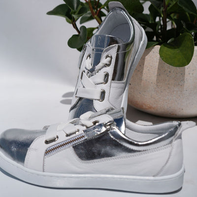 Ticket White Silver