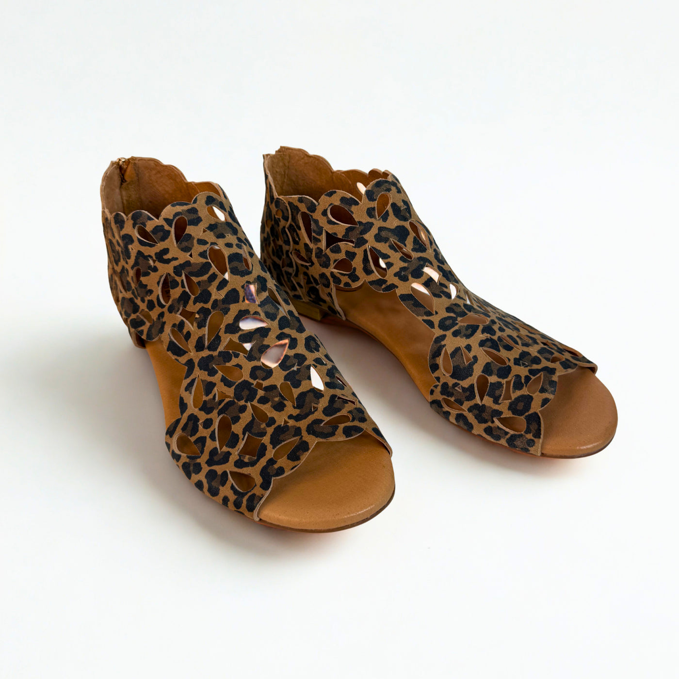 Pietro Camel Leopard