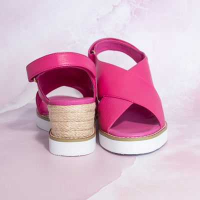 Mila Fuchsia