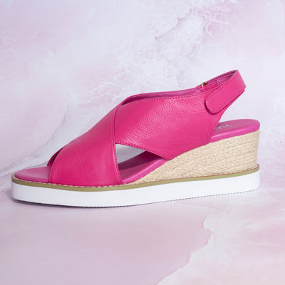 Mila Fuchsia