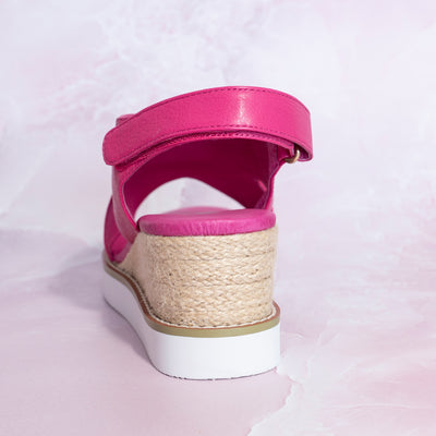 Mila Fuchsia