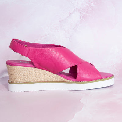Mila Fuchsia