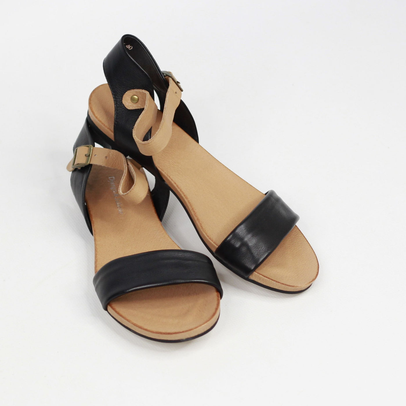 Jinnit Black Tan