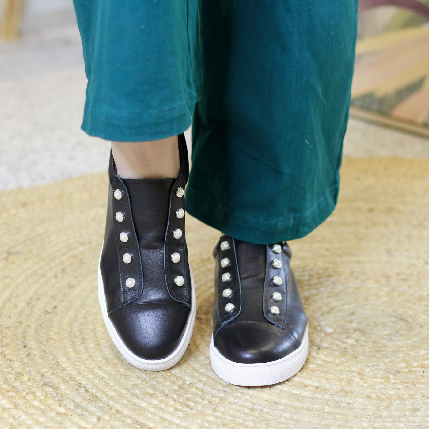 Pearl Black