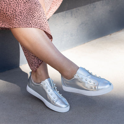 Pearl Perforated Silver
